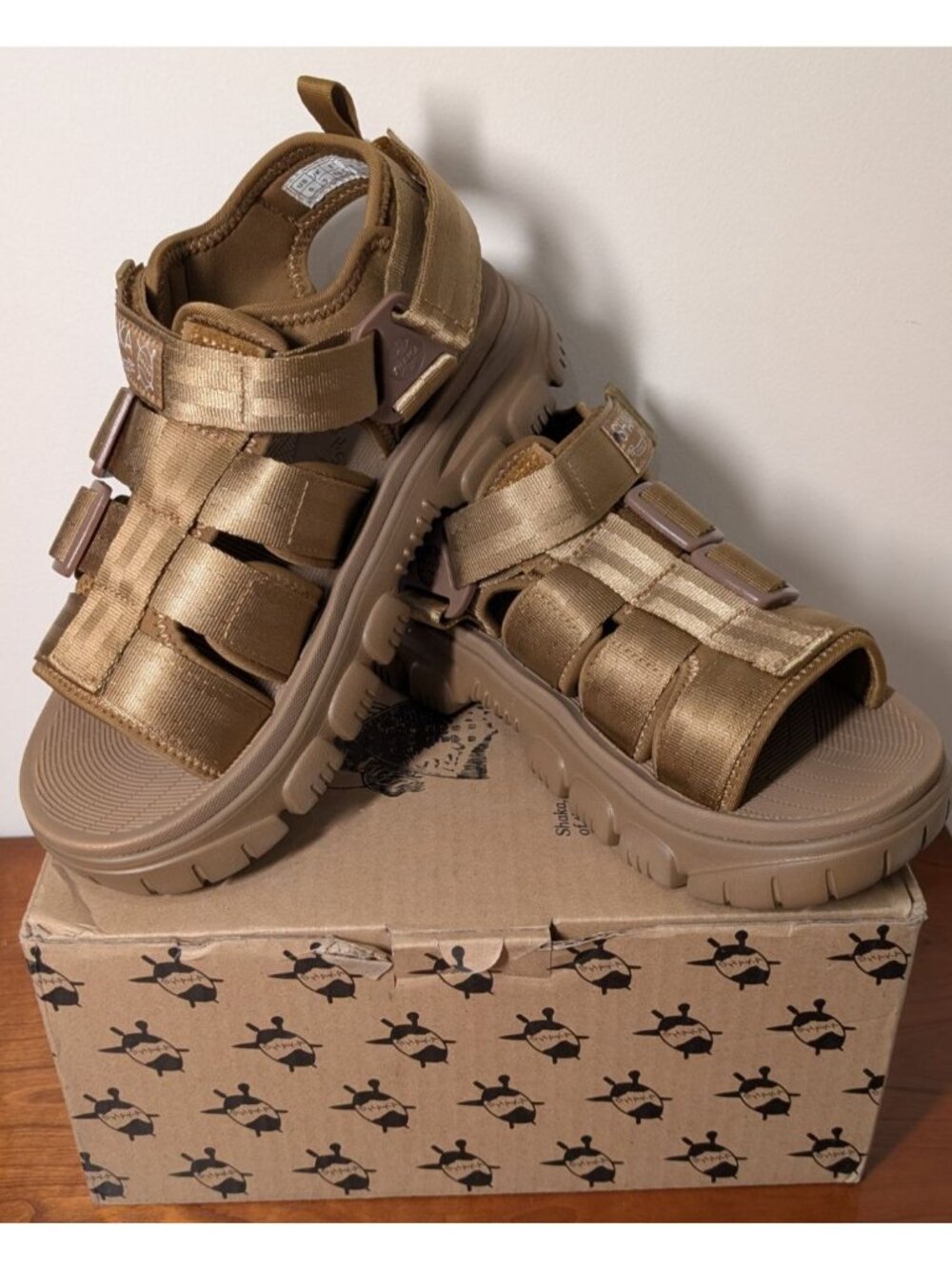 NEW Shaka South Africa Neo Rally AT Outdoor Sport Sandal, Coyote Women's Size 6
